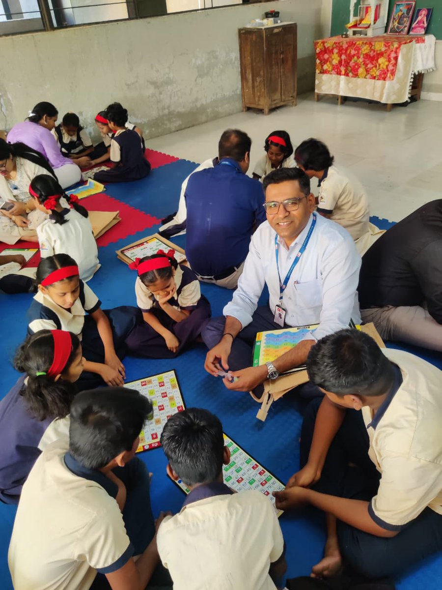 We were delighted to host the HDFC Life <a href="/HDFCLIFE/">HDFC Life</a>  Employee Volunteering Program at PMC School 80, Pune, where employees spent meaningful time engaging with students through fun and interactive learning activities.

The highlight of the session was maths board games, turning