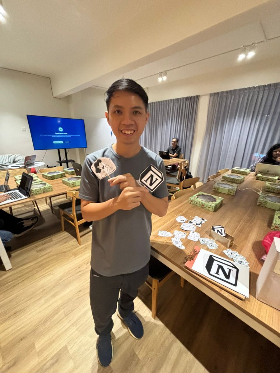 Thomas @ Digital Cookie tweet media