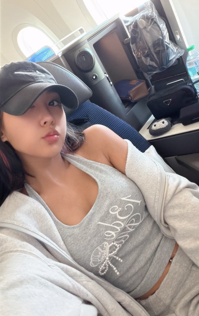 Lena Lemon |りな tweet media