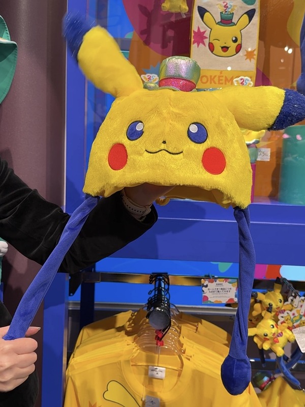 USJ×ポケモン新グッズを撮り下ろしで紹介。ピカチュウの耳が動く帽子