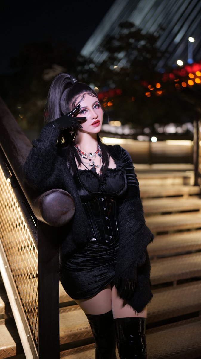 Inthemask by MOLIS tweet media