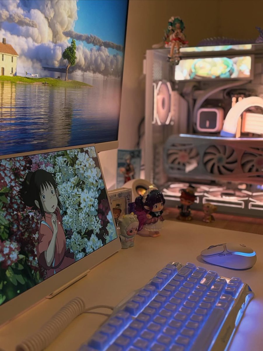YestonOfficial's tweet image. From PS5 to PC — a gamer's first build is always special🌸
Huge thanks to @dawnbytebloom for sharing this awesome PC! 

What made you decide to build your first PC? Drop your story below! 
.
#yeston #graphicscard #gpu #hardware #pcgaming #pcbuild #atlantis #sakuraatlantis