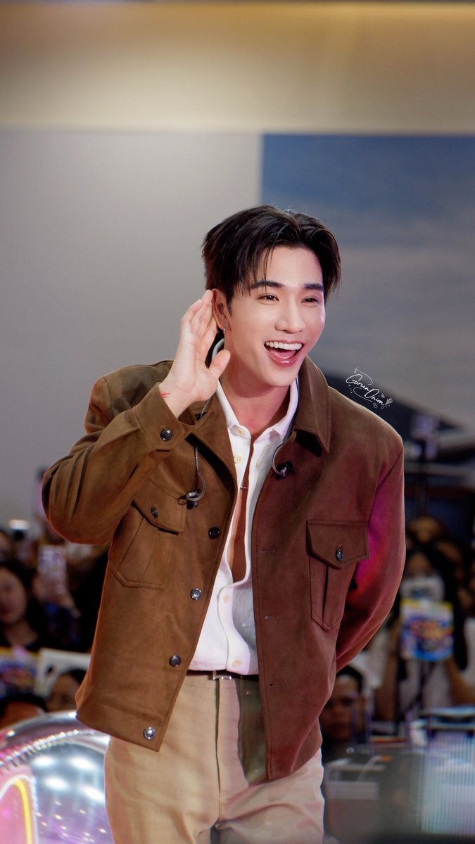 เพิ้ดแป๋ว ฉดใฉฉฉ 🖤✨

PERTH WITH PANTENE AT TOPS

#PanteneTreatmentxPerth
#PerthTanapon #KDPPE