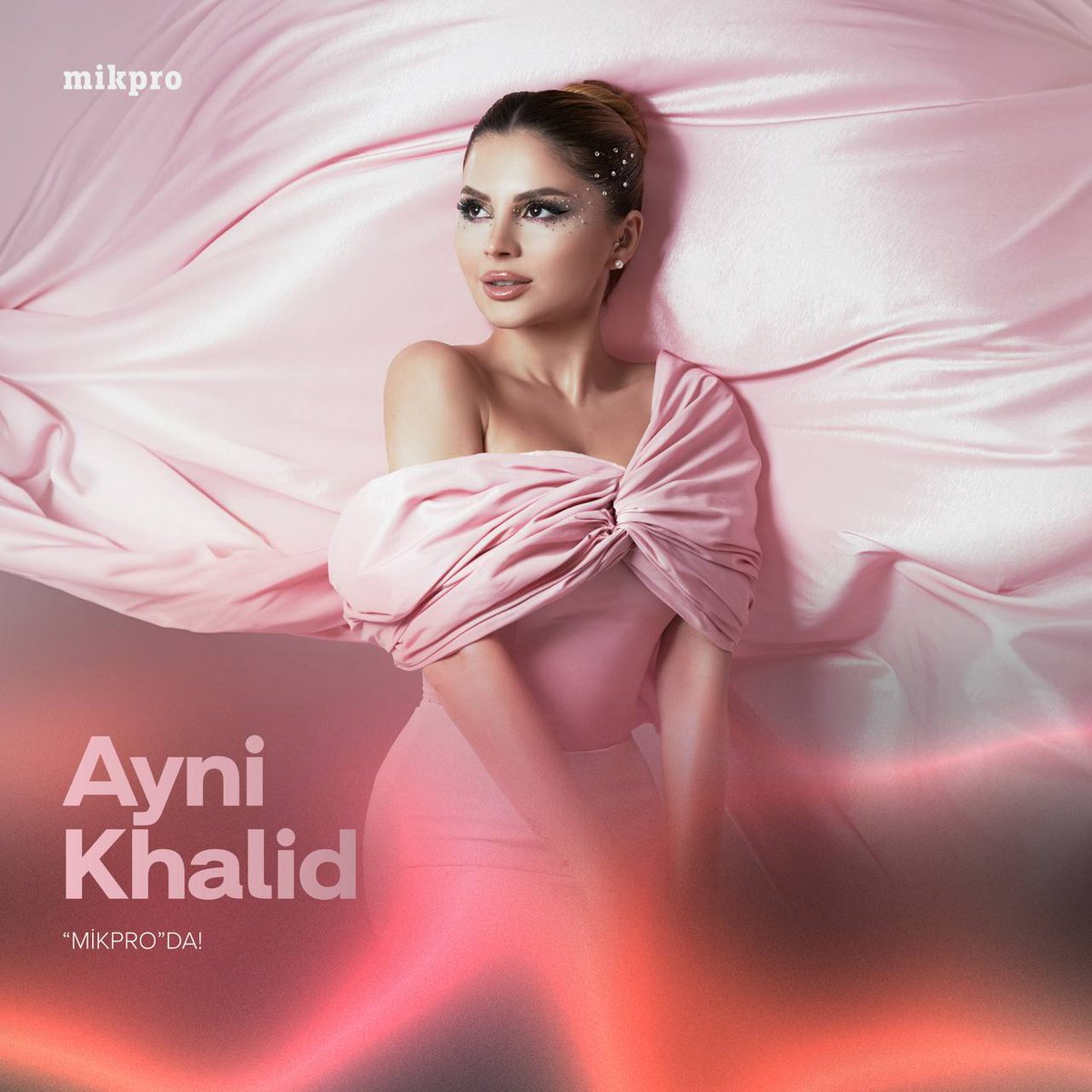 mikpro_az's tweet photo. Ayni Khalid “mikpro”da!
Böyük dinləyici kütləsinin sevgisini qazanan Ayni Khalid təqdim etdiyi klip-sinqllar ilə yaradacılığına davam edir.  "Səndən Sonra", "Sevgi Bu" kimi trekləri bütün rəqəmsal platformalardan tapa və dinləyə bilərsiniz. Hər kəsə xoş dinləmələr arzu edirik! https://t.co/Uh4lj0DR74