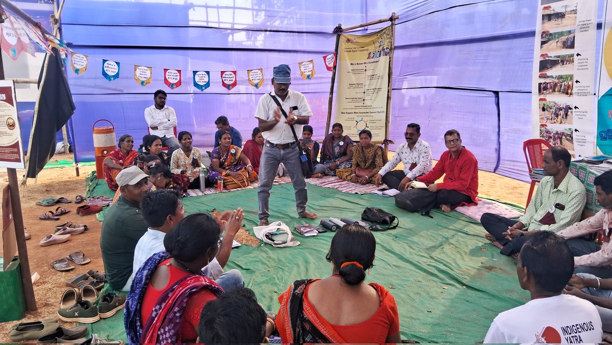 KalahandiNvs's tweet image. ରାୟଗଡ଼ା ଜିଲ୍ଲା ବିଷମକଟକ ବ୍ଲକ ଅନ୍ତର୍ଗତ ଗ୍ରାମୀଣ ଚର୍ଚ୍ଚାରେ ମିଶନ 404 କାର୍ଯ୍ୟକ୍ରମ ଅନୁଷ୍ଠିତ ହୋଇଯାଇଛି। ଏହାର ମୁଖ୍ୟ ଉଦ୍ଦେଶ୍ୟ ହେଉଛି ପଞ୍ଚାୟତ ସ୍ତରୀୟ ସୋସିଆଲ ମିଡିଆ ଆକାଉଣ୍ଟ ଖୋଲିବା ଏବଂ ପ୍ରତ୍ୟେକ ସରପଞ୍ଚଙ୍କ ଡିଜିଟାଲ ଦକ୍ଷତା ବୃଦ୍ଧି କରାଇବା। @Atmashakti3 #CommunityLedDevelopment  #Rayagada #RuralVoice