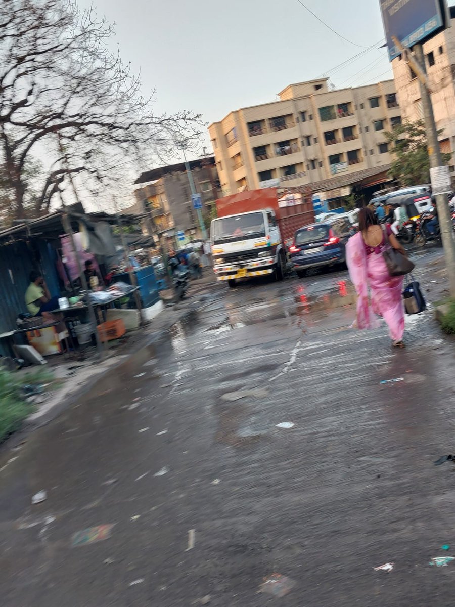 SankuSanket's tweet photo. Shame on @KDMCOfficial! Is this a road or a gutter? This isn't a road; it’s a death trap for bikers and a nightmare for school buses and not even walkable ​#Kalyan #Dombivli #KDMC #RoadInfrastructure #KalyanEast #kohinooreden #kalyandombivali #MalangRoad #PotholeFreeKalyan https://t.co/9khXjafPt9