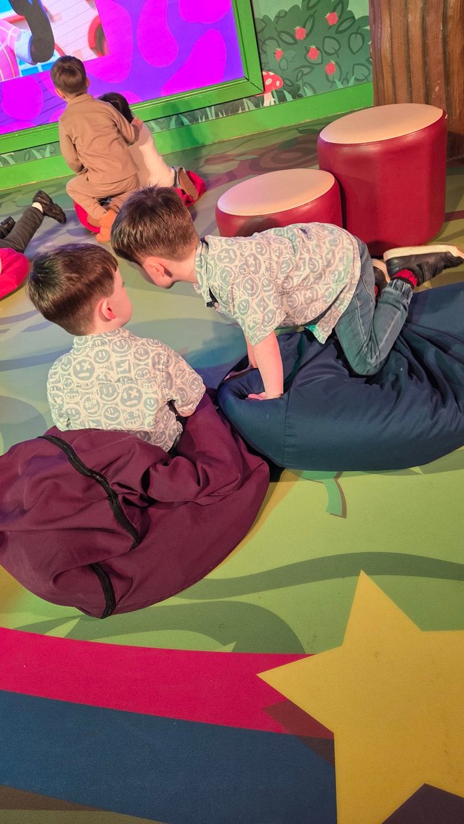 Ben Oxlade-Parker tweet media