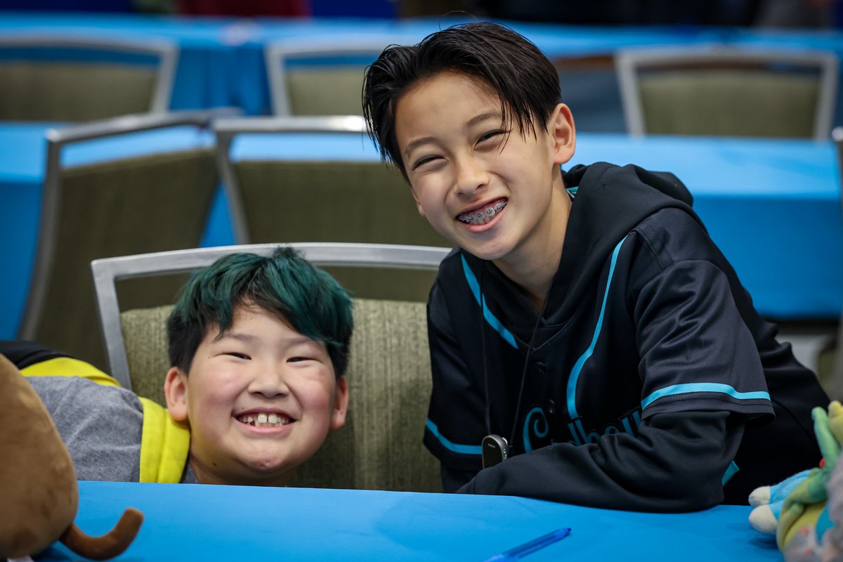 Chris Chen tweet media