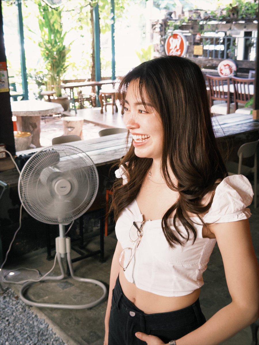📸                                       😁

#เอ๋แพรว 
#aepraew