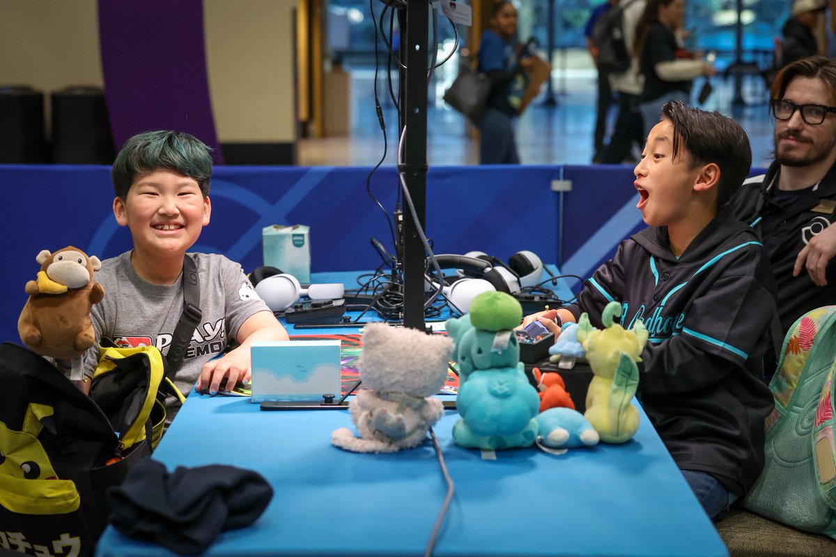 Chris Chen tweet media