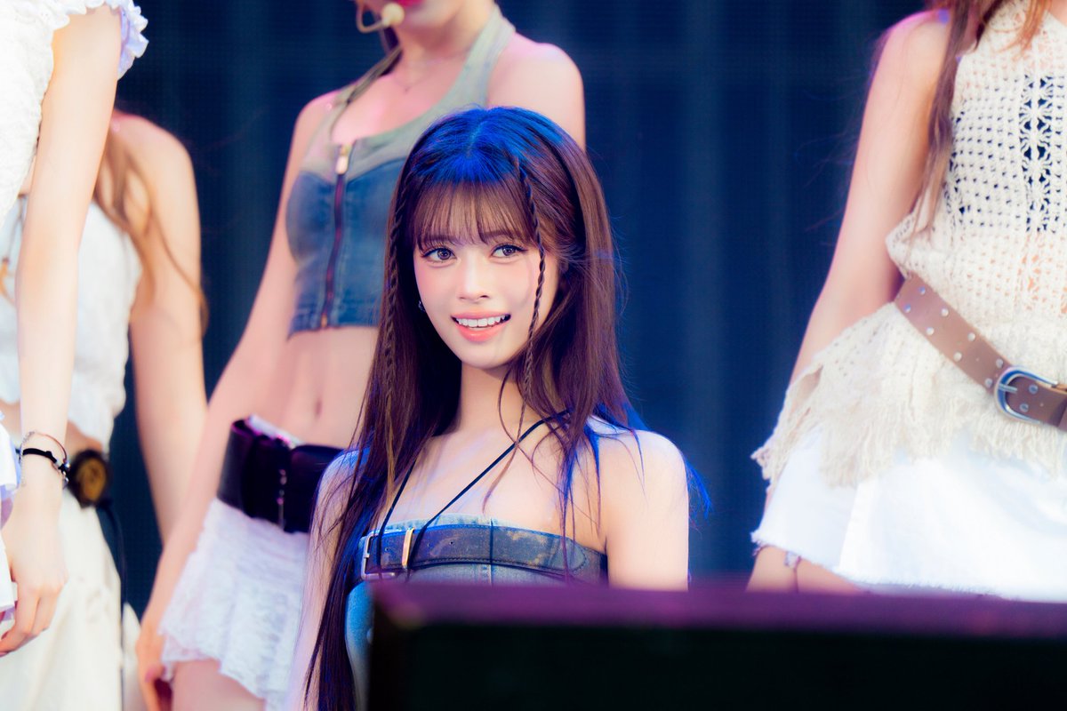 Rima Ja ナイスカメラマン📸top3 1、え、かわいい 2、わっ、美人 3、お、お人形じゃん #RIMA #リマの日 #21歳ベストRIMA総選挙