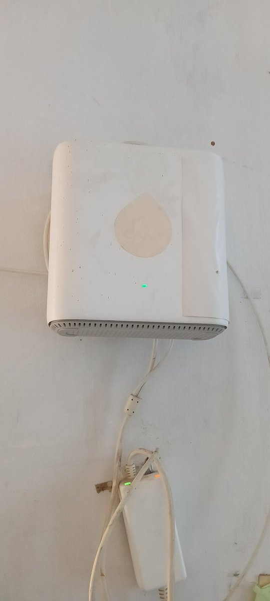 mshashi2009's tweet photo. @JioCare In my jio Wi-Fi router showing green LED.i am working for my company. But your team is not working properly that's why I am getting issues. https://t.co/VCXxe6zcap