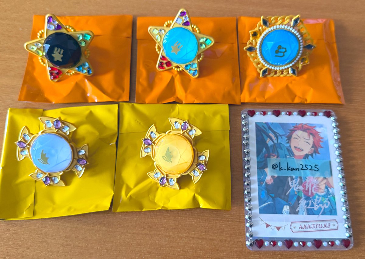 とみー tweet media