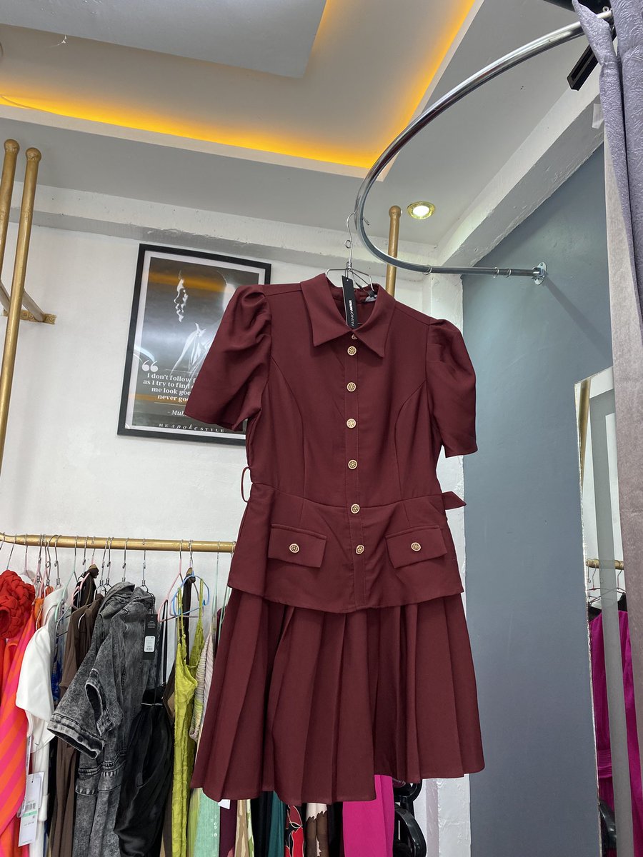 eyd_Apparelz's tweet photo. Fashionova dress
Size 12/14
Available for purchase 
Dm to purchase 
Nationwide delivery 📦 available for a fee https://t.co/FPJJSgleUX