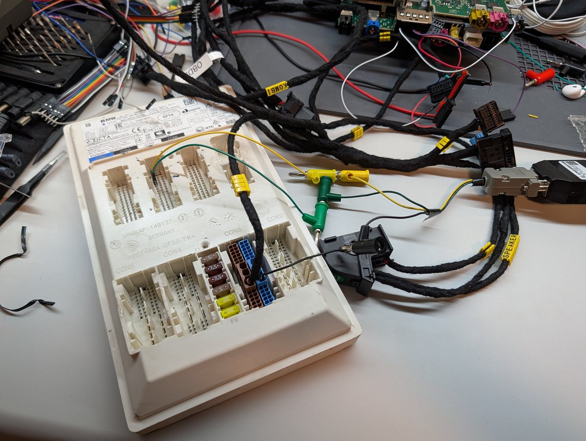 hakstuff tweet media