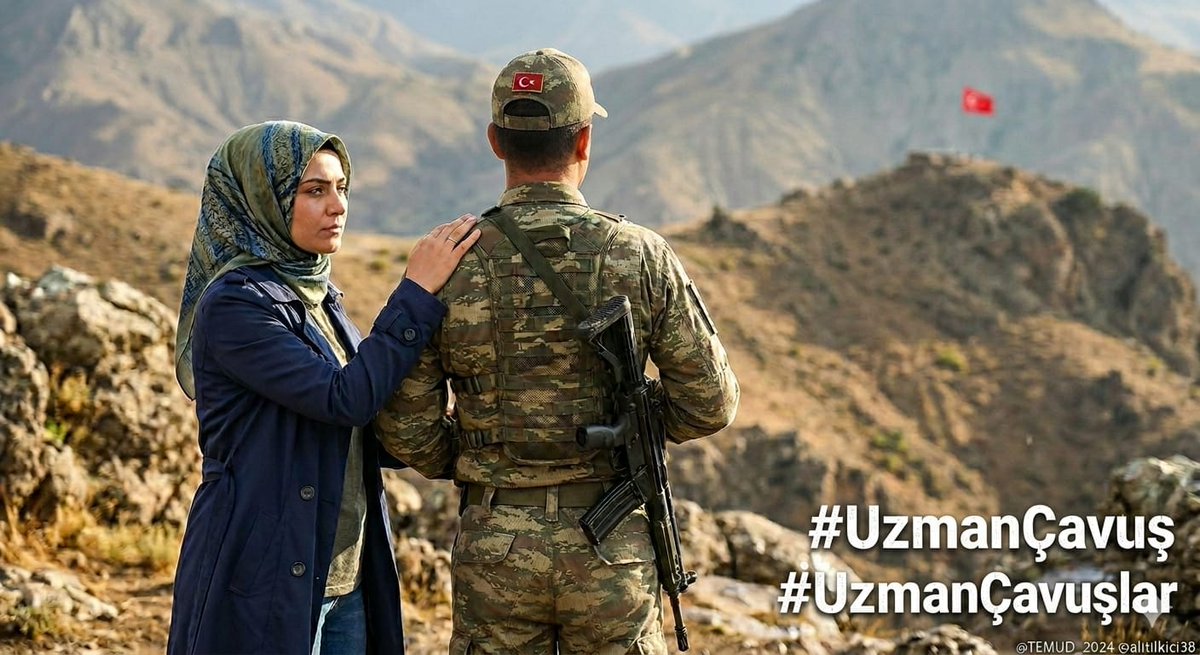 Hanifeerdogany1's tweet photo. "Gecesi gündüzü, bayramı seyranı olmayan bir mesleğin sessiz kahramanlarıdır #UzmanÇavuşlar. Canı pahasına görev yapan bu yiğitlerin hakkı, tam bir mesleki güvence ve vefadır.
Eşler olarak biz de bu haklı davanın yanındayız.
#UzmanÇavuş @alitilkici38 @TEMUD_2024 https://t.co/3dd0fHi1lA