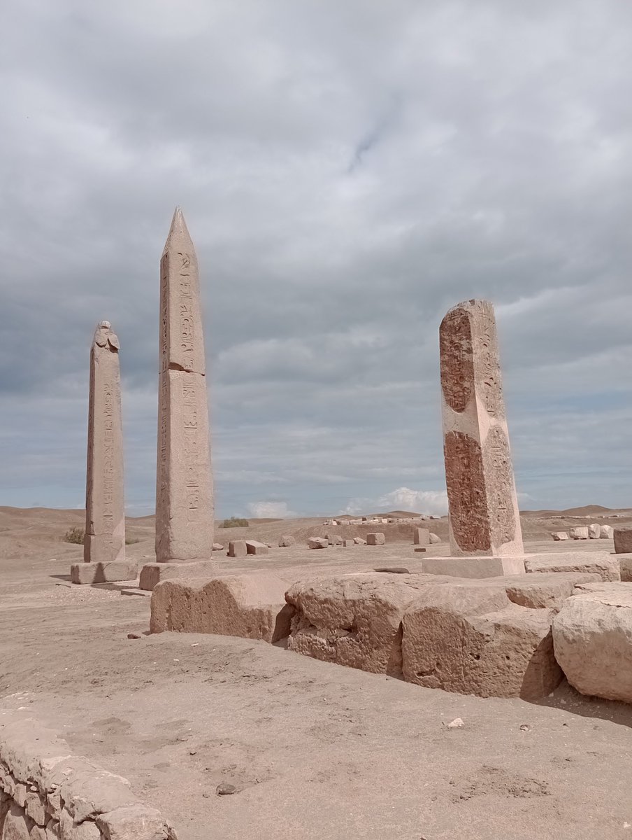 HeldenRene's tweet photo. Yesterday I visited Tanis in Egypt with the completely destroyed temple of Amun. Most of the blocks are from Pi-Ramessu and bear the names of Ramesses II. Impressive monument of the Libyan kings whose names you'll barely find here. https://t.co/i0UQUZYdZ1