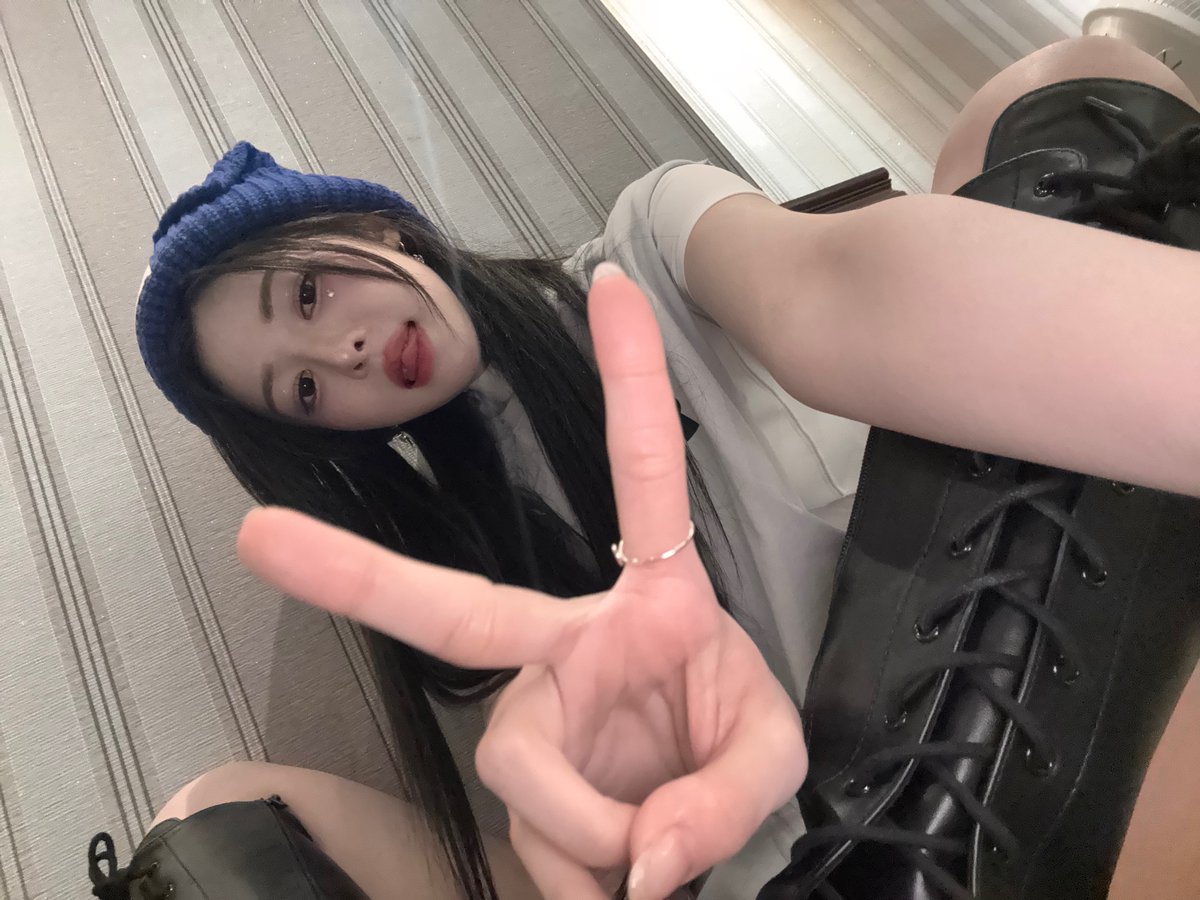tripleS official tweet media