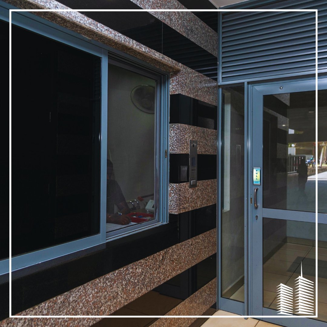 VIVATowersTZ's tweet photo. Your safety is our priority. VIVA Towers ensures round-the-clock security with controlled access points and stationed personnel for peace of mind at every step.

#VIVATowers #Landmark #SecureSpaces #AccessControl #CityCenter #Tanzania #SafetyFirst #PeaceOfMind https://t.co/XD9mXPYbT4