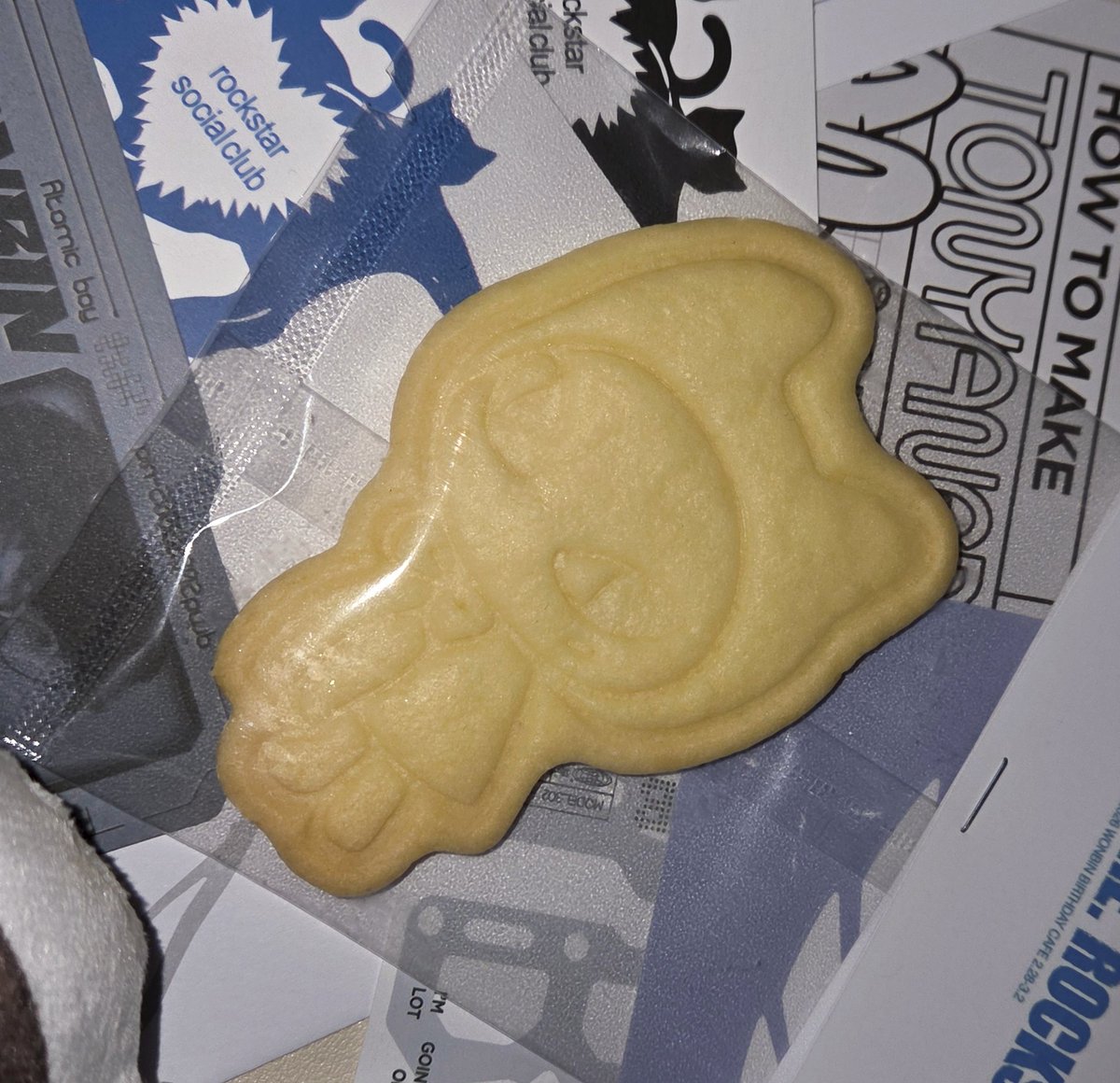 온리원삔 tweet media