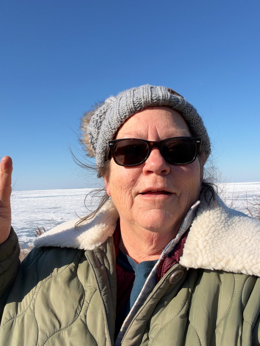 mooncougar61's tweet image. As a #SURVIVOR myself I demand the TRUTH, 
the Whole truth, 
And nothing but the Truth, 
So help me god. 
#Thatswhatshesaid 
USA 🇺🇸 #EpsteinFiles