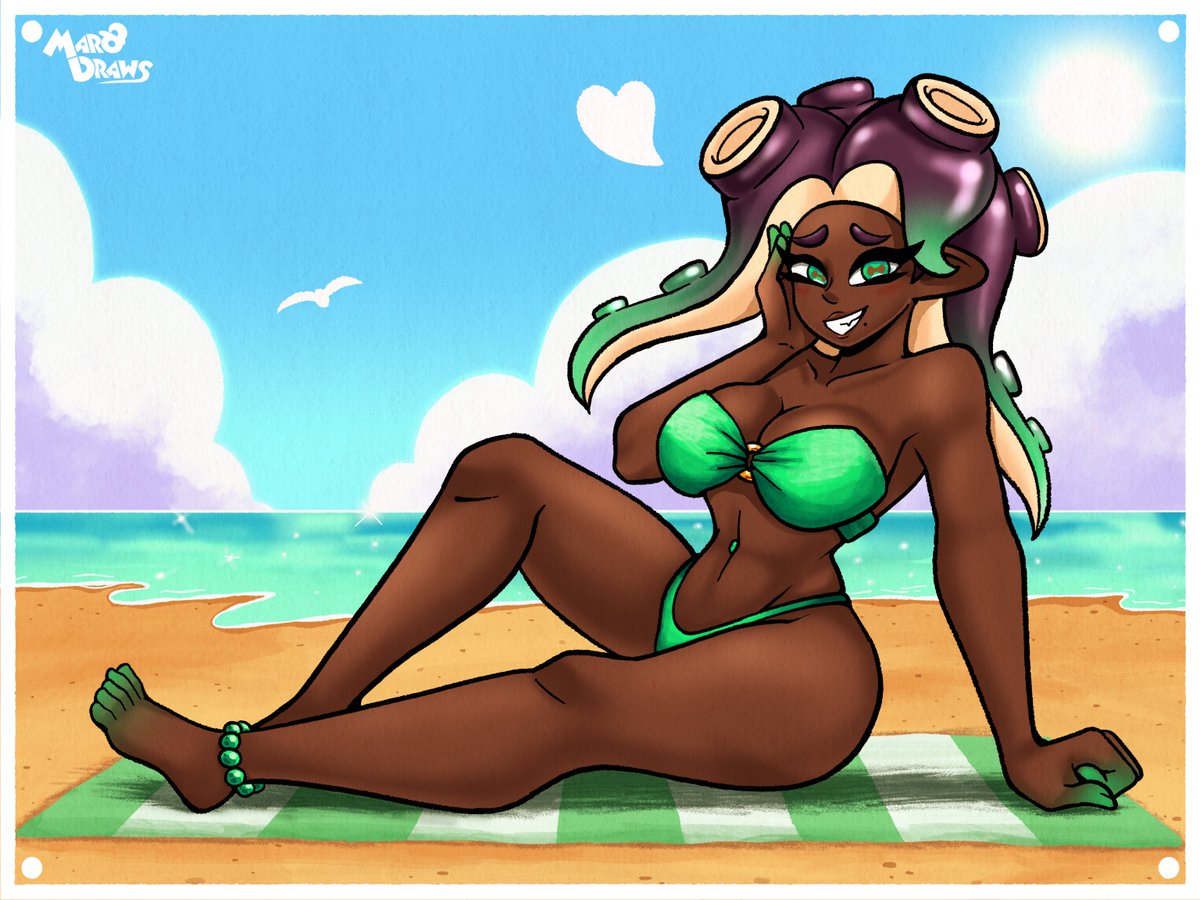 Beachside Marina 🐙💚 (c0mm)