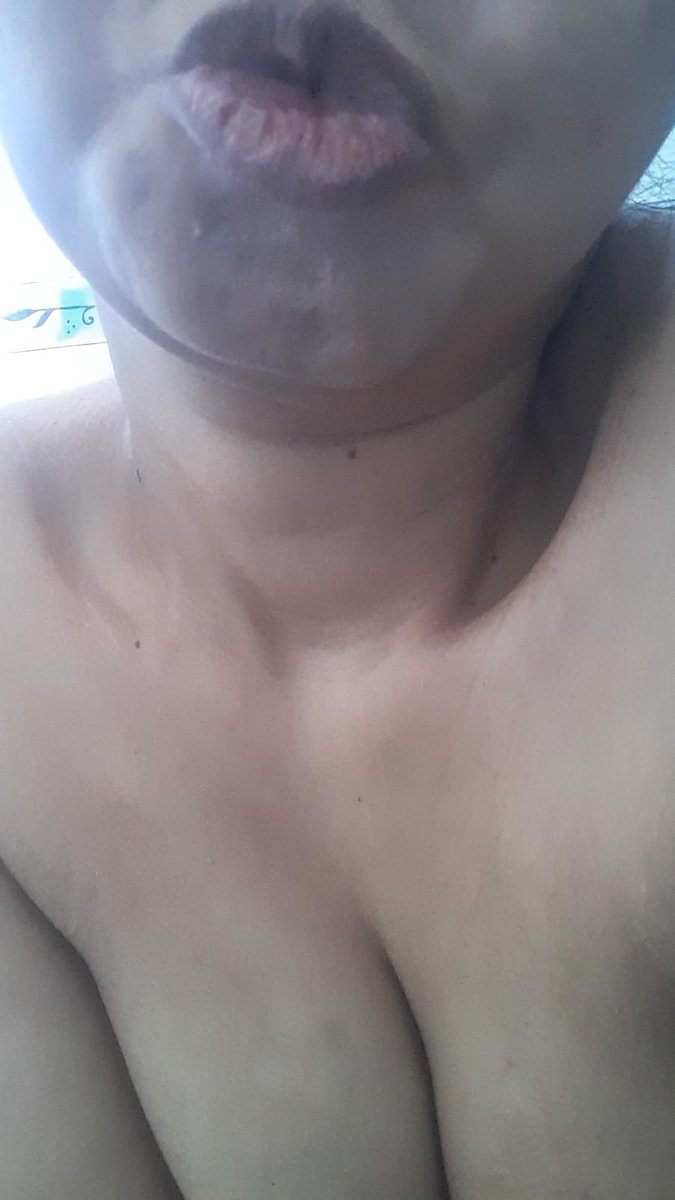 paaabtm123's tweet photo. Spill my wife dikit https://t.co/wQC9wLdoFr