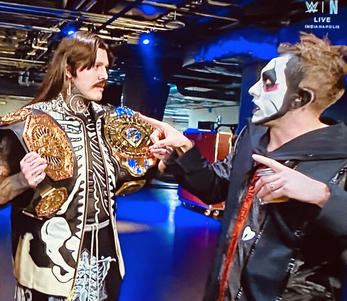 <a href="/DomMysterio35/">Dominik</a> now confirmed to lose his IC title belt due to a curse from <a href="/DanhausenAD/">Danhausen</a> … 🦷 🦷 🦷 

#sportcoin #WWERaw #LoveThatDanhausen
