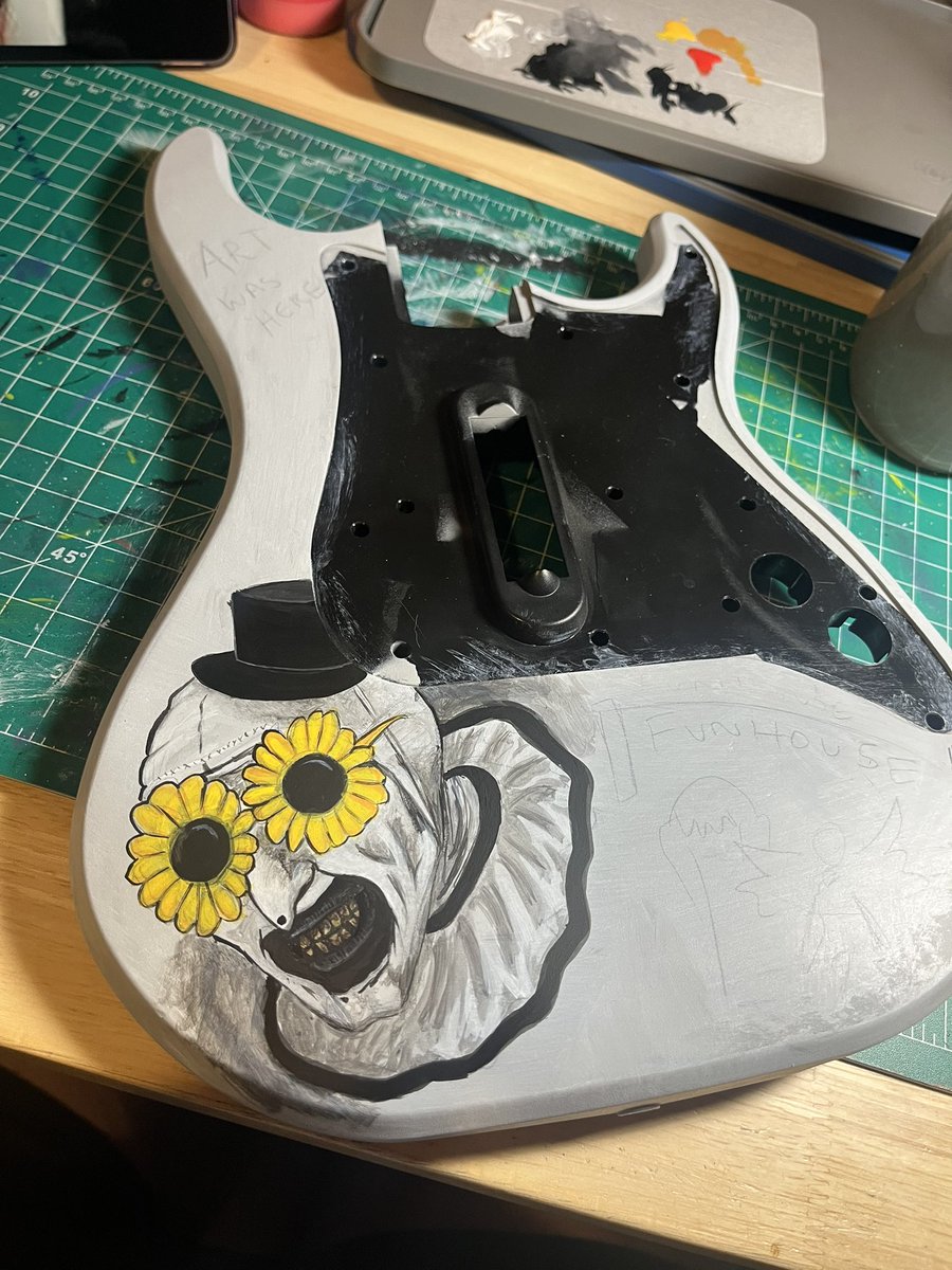 GuitarsandScarves tweet media