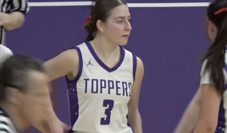 Channel1450com's tweet photo. Hilltoppers are State Bound! Hilltoppers Pull Away in Fourth for Super Sectional Win Over Edwards County
https://t.co/Y3BNCJqOw4 https://t.co/NX3fkhntRK