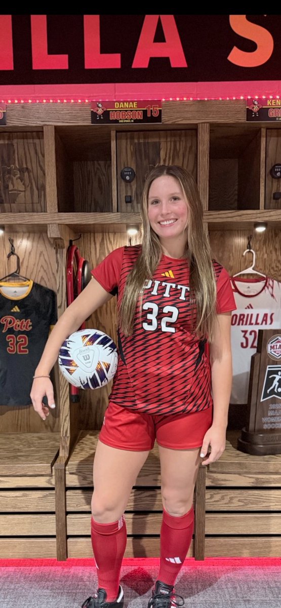 Emilyn Kavan tweet media