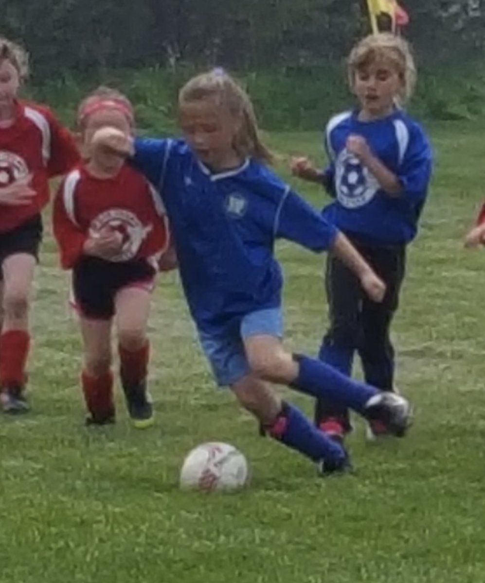 Emilyn Kavan tweet media