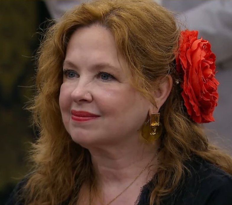 sasha 🪞 tweet media