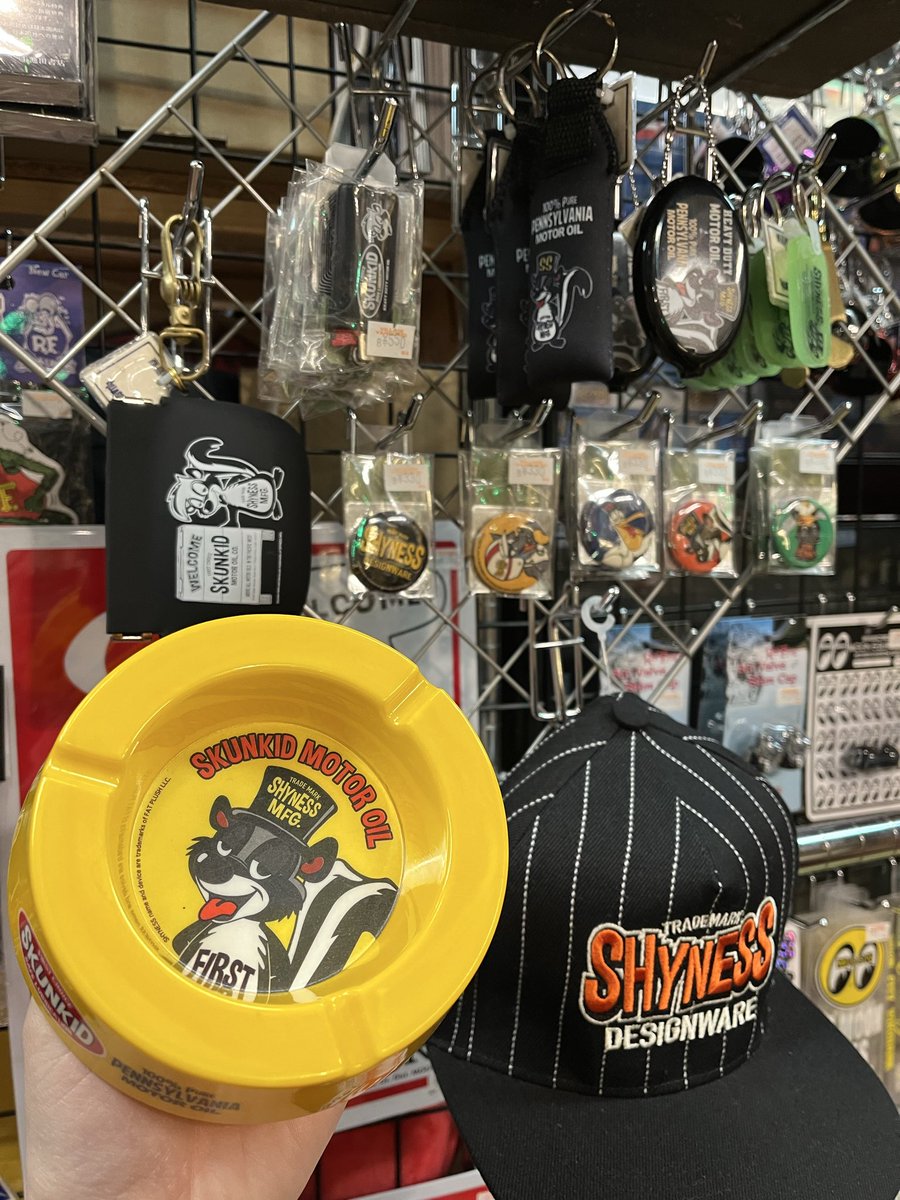 ヴィレッジヴァンガード岡崎（路面）店 tweet media