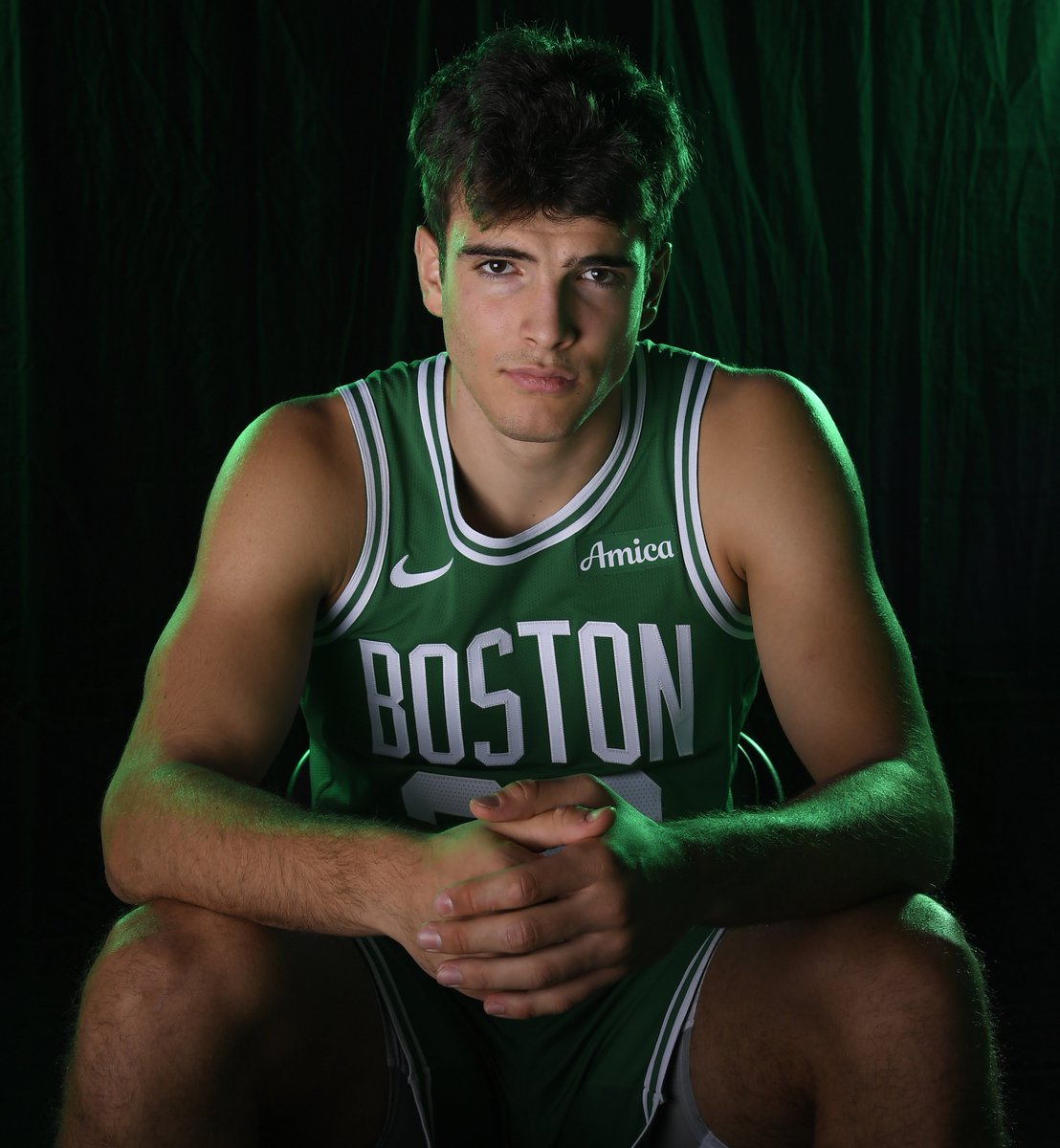 Hugo González no amasso do Celtics contra os Bucks:

18 pontos
16 rebotes
1 assistência
3 roubos de bola
2 tocos

Recorde na carreira em um único jogo em pontos, rebotes, roubos de bola e tocos, além de cestas convertidas.

💎🇪🇸
