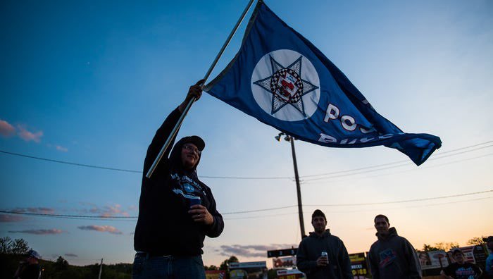 The Grove Bridge tweet media