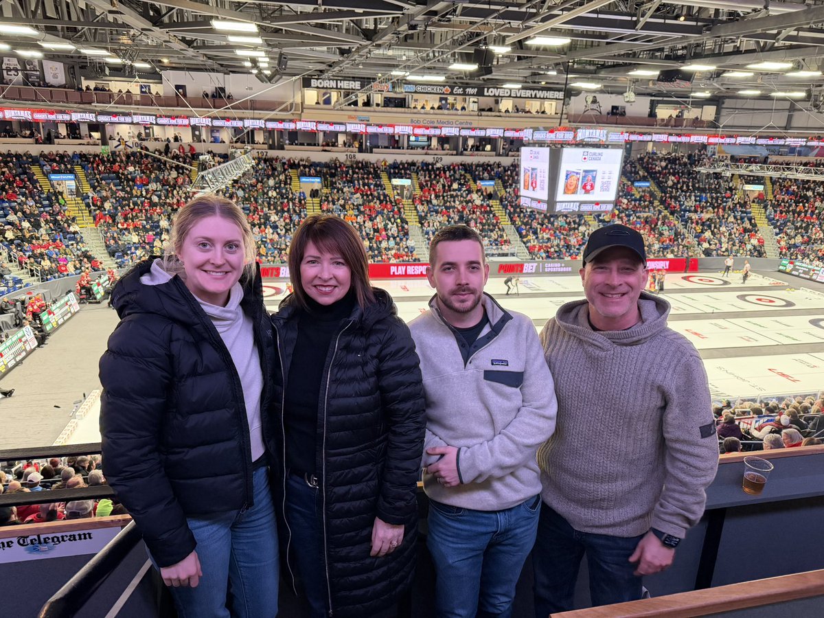 Janet Tobin 🫐🇨🇦 tweet media