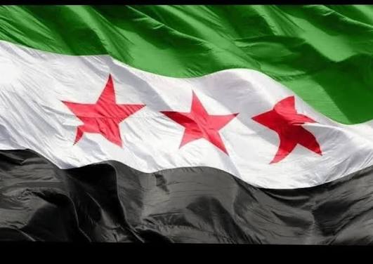 mosabashkar88's tweet photo. الحمدلله كل من ساعد وشارك وسخر من تهجيرنا ونزوحنا القسري وحصارنا. 
اليوم تدور عليه الدوائر ولايجد من يتعاطف معه. 
أوغلت عناصر إيران وميليشياتها الطائفية في الدم السوري وهاهم اليوم هائمين خائفين. 
نتفرج عليهم بعد أن نصرنا الله ونتشفى كثيراً

(ويشفي صدور قوم مؤمنين) https://t.co/H3zq0sbotk