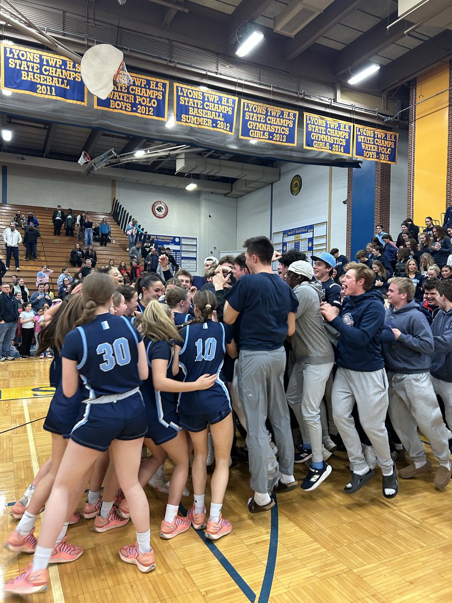 Nazareth Academy tweet media