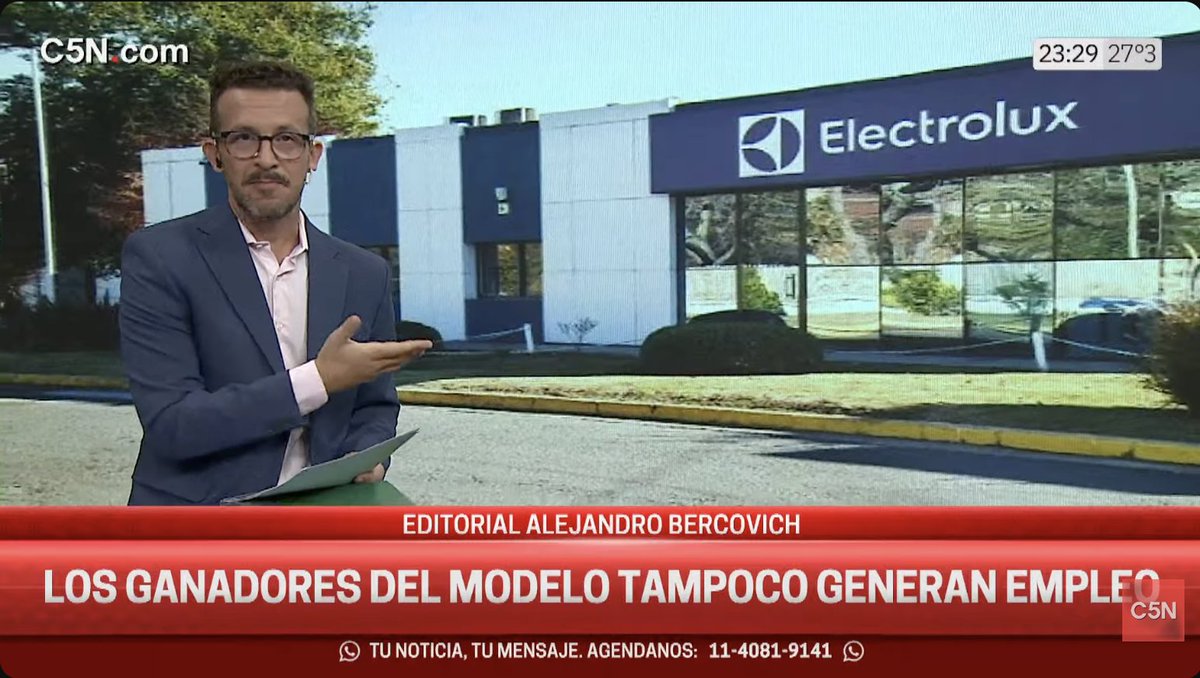 Electrolux tenía 700 empleados. A mediados de 2025 empezó a traer productos desde Brasil y el plantel cayó a la mitad. Hoy quedan 200 y ya abrieron un retiro voluntario para deshacerse de otros 100. Temen que, si no se anotan, haya despidos.