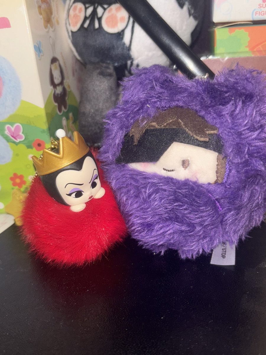 Adelheid tweet media