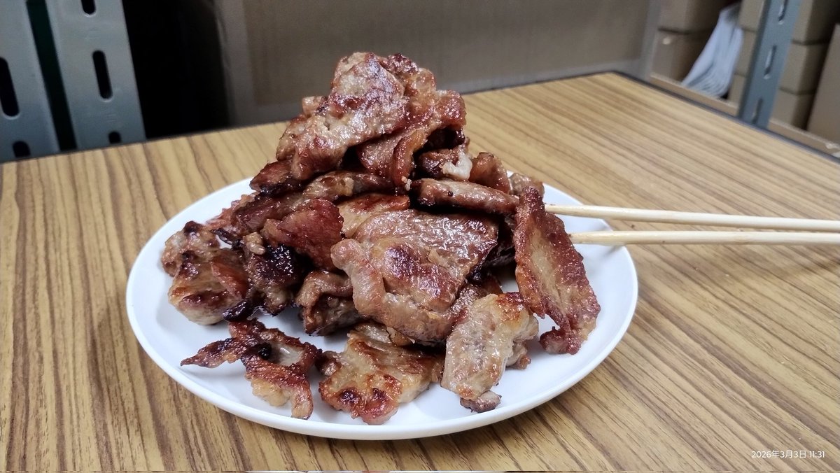 20260303 昼飯 今日はひな祭りひな祭り🎎🌸 なので、特製雛あられ