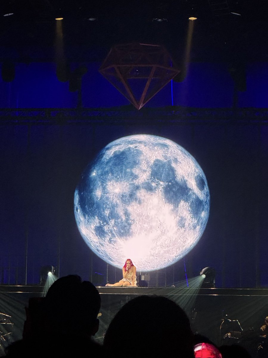 agmctbti's tweet photo. AOD4がいよいよ今月だから、
最高だったAOD3たち投下❕❕💎 https://t.co/ZFjOzKCxhd