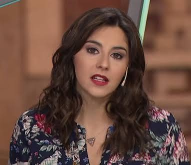 Esta es Marcela Pagano, la que gritaba cuando el dólar subía durante el gobierno de Macri. Ahora se atribuye el haber traido al gendarme Nahuel Gallo. Siempre fue una miserable cínica kirchnerista.