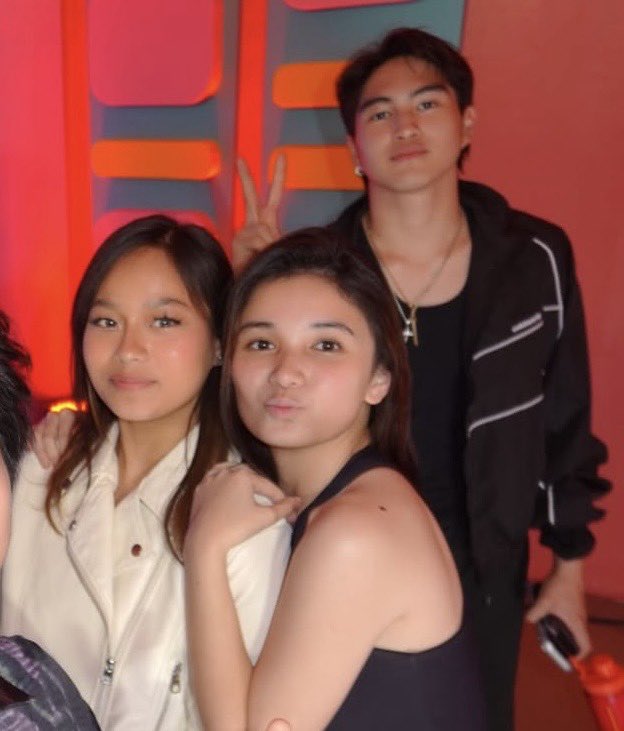 Ang sofellaton koooo 🫠

#SofiaPablo • #LellaFord • #AntonVinzon