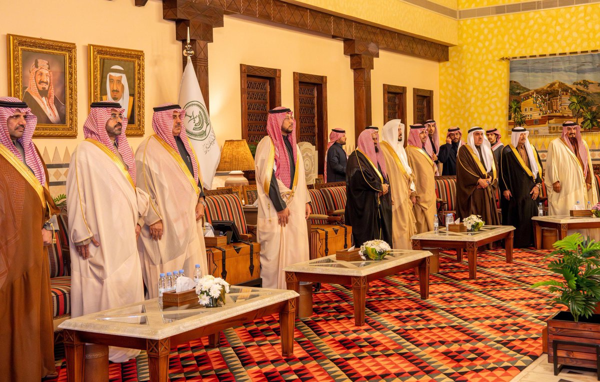 محبو الأمير خالد بن سطام بن سعود بن عبدالعزيز tweet media