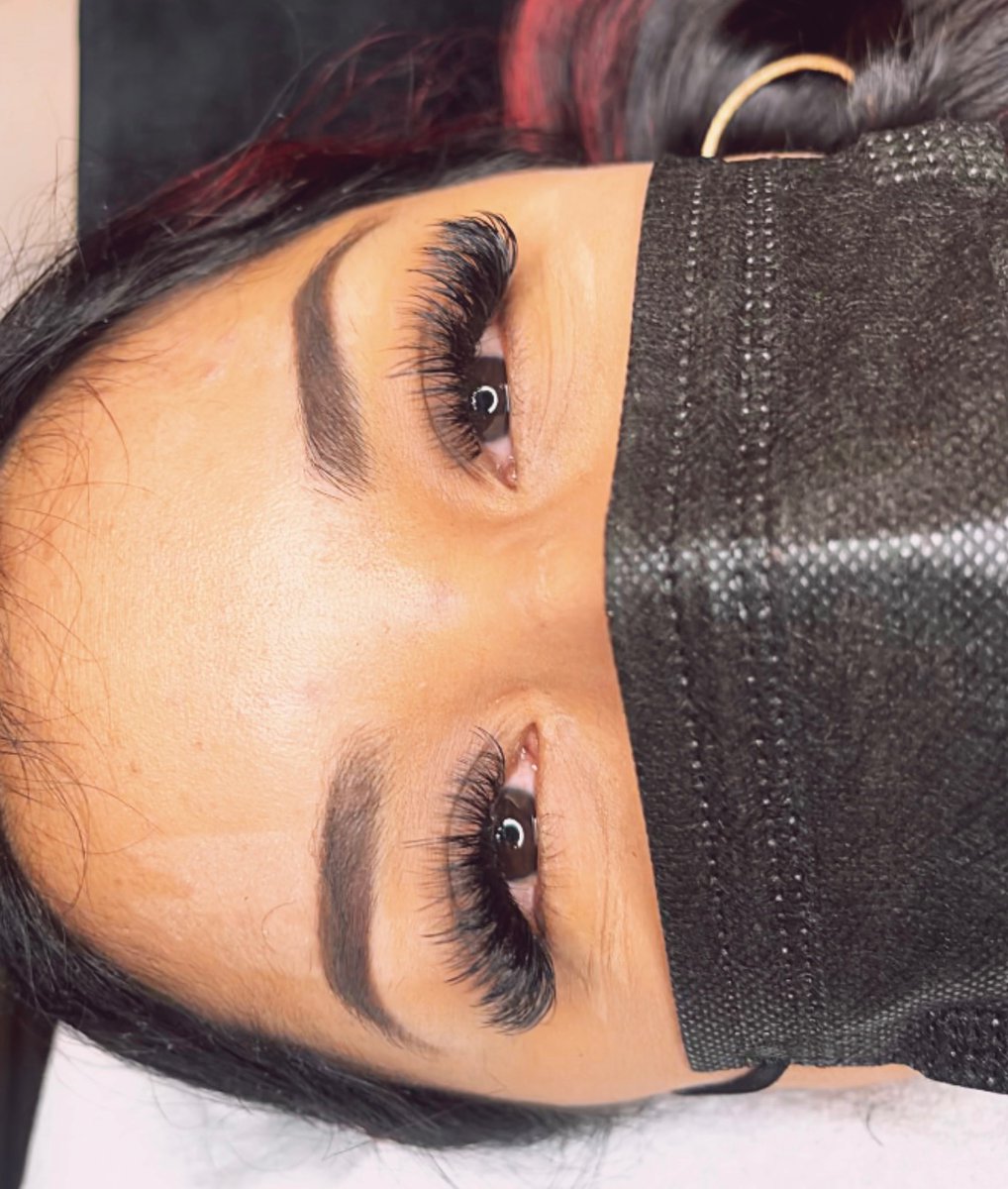 lashesbychrissy's tweet photo. Volume lashes on this beauty #sflashes #nobhillsf #unionsquarelashes #lashesbychriistina #beauty #bayarealashes https://t.co/9fvAc4AGE5