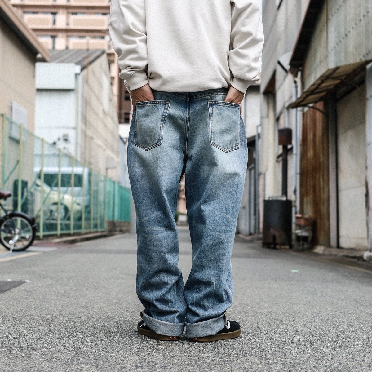 OBEY】CLASSIC BAGGY VINTAGE DENIM (HEAVY VINTAGE LIGHT INDIGO 