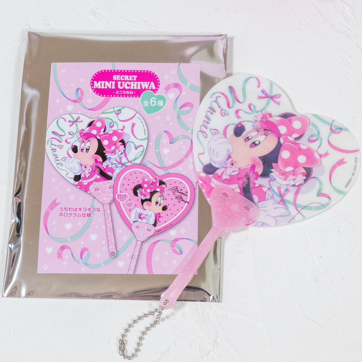 アイドル姿のミニーがかわいい！ ディズニーストア「ミニーマウス