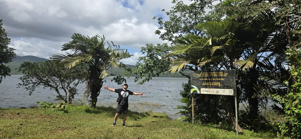 DSRushton's tweet photo. On my honeymoon and had a stop at Lago Cote, site of COMETA report cover and "The Best UFO Photo Ever Taken?".
#UAPX #IYKYK

Had to miss @chrisramsay52 and @AlchemyAmerican at The Rialto in Montreal, but what can you do?  

S/O to @BryceZabel Link to Famous Photo Here --> https://t.co/Zv7ITScsCo